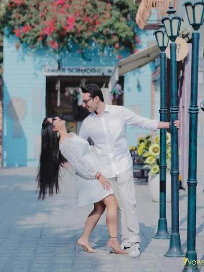 A fun and dynamic dancing shot. The makeup is designed to stay put and look flawless even with lots of movement.
