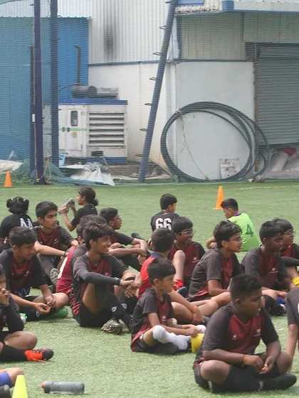 All our summer camp participants gathered together. A sea of aspiring footballers who have grown in skill and confidence over the past few weeks.