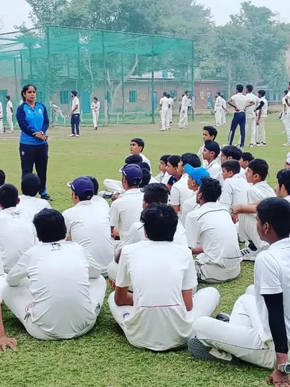 I believe in interacting with every age group. Here, I am sharing some thoughts with the junior players after their practice.