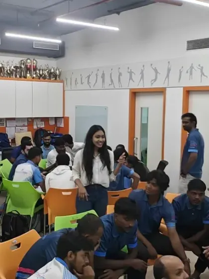 An interactive group activity during our workshop with Hi 5 Youth Foundation coaches. These activities help coaches explore concepts of psychological safety and teamwork in a practical way.