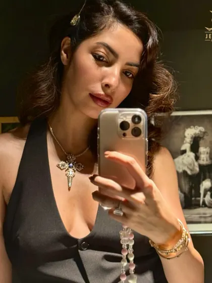 A classic touch of sparkle. Antara Motiwala Marwah captivates in our diamond cross necklace, a perfect blend of faith and fashion.
