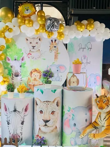 A close-up of the beautiful watercolor animal illustrations used in this jungle theme.