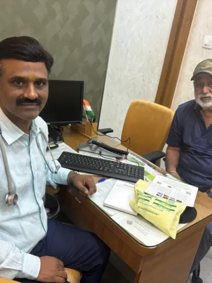 We were honored to welcome Balvindar Singh Sandhu, a hero from India's 1983 Cricket World Cup team, to our clinic. It is a privilege to share the benefits of Ayurveda with champions, providing them with natural solutions for sustained health and wellness.