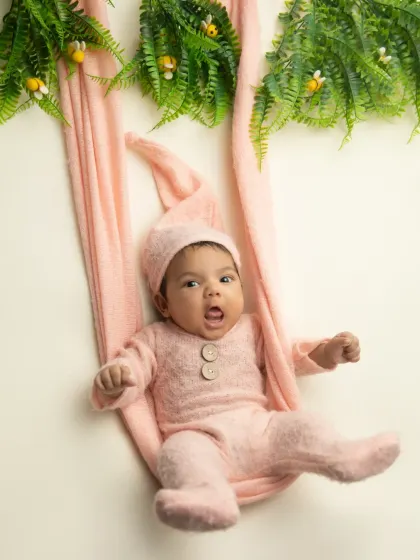 A big yawn from this little sleepyhead! I always capture these candid moments that show the real life of a newborn.
