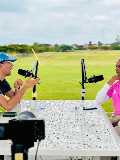 A great session with nutrition coach Ryan Fernando, discussing the challenges of training elite athletes. Nutrition has played a vital role in my athletes' success, and our 20-year journey with Qua Nutrition continues.