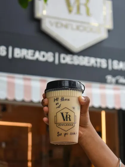 We are still serving kickass drinks. After a wonderful collaboration, we've taken over the beverage counter and are ready to serve you your favorite coffees and teas from 10 am to 10 pm.