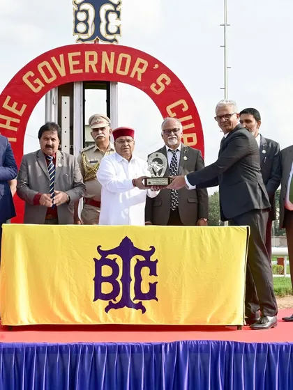 The Governor's Cup (GR III) is presented by Shri. Thaawar Chand Gehlot, Hon'ble Governor of Karnataka, to the proud owners of the winning horse, Positano.