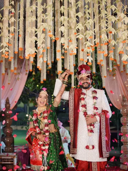 I will always cherish being a part of Vaishnavi's journey. For her Maharashtrian wedding, she wore a stunning green Navari saree. The makeup was kept classic and elegant to let her natural beauty and the richness of her outfit shine.