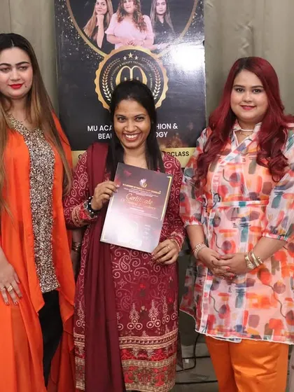 Celebrating another successful student. Handing over these certificates is my favorite part, as it represents the hard work and dedication each student puts in during the course.