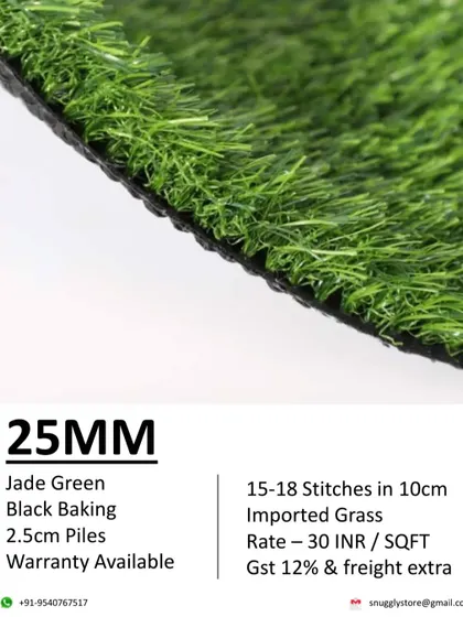 This 25mm grass is a fantastic choice for walls, patios, and areas with heavy foot traffic. The 2.5cm piles give it a neat, trimmed look while still being comfortable.