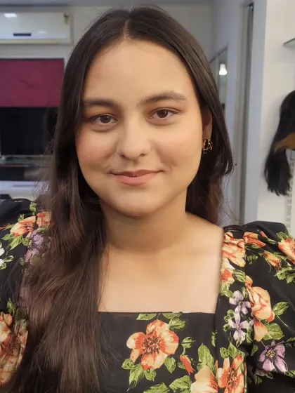 My very first "straight makeup" look in my portfolio. It’s all about creating a clean, enhanced version of yourself, perfect for any occasion.