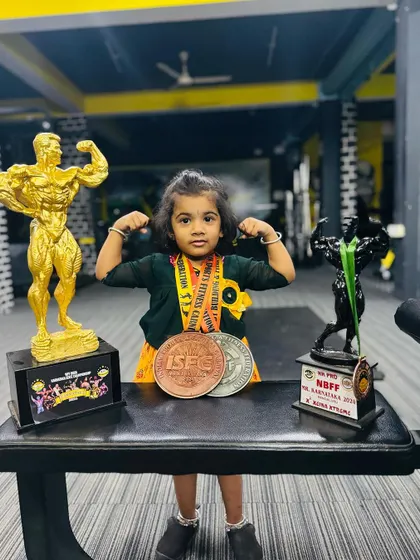 Another powerful pose from my little doll. We encourage kids to be proud of their strength and express themselves with confidence.