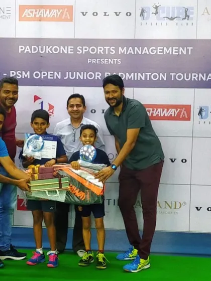 Our young U-11 doubles pair receiving their prizes and gifts after securing the silver medal. Competing and succeeding in tournaments outside their home state gives our players invaluable experience.