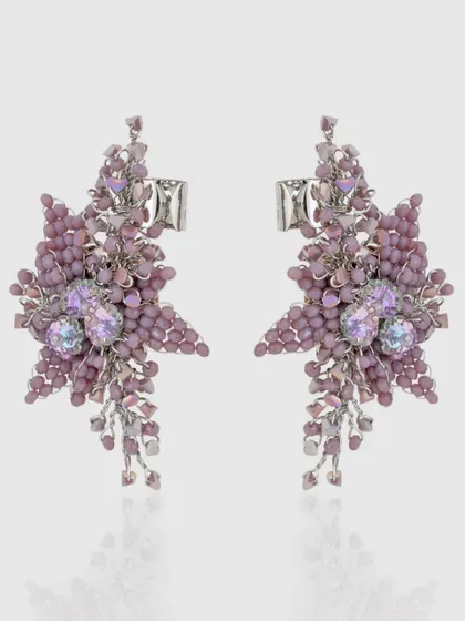 The matching purple floral earrings to complete your festive look. They are lightweight and full of colour.