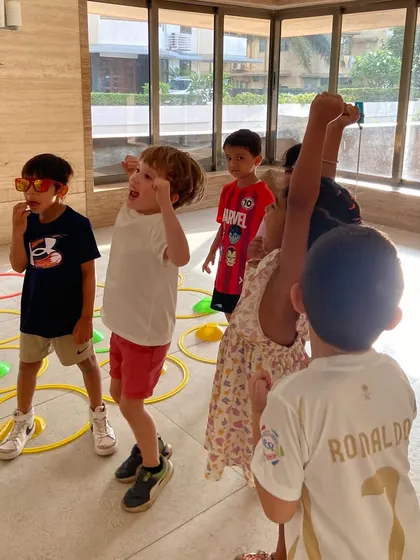 The pure joy and excitement of an indoor fitness game. Our parties are all about creating these moments of happiness and energetic fun.