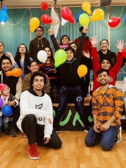 Kicking off the new year with a bang. Our studio filled with balloons and happy faces during our New Year celebration session.