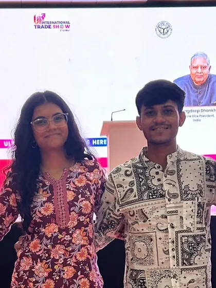 Posing with the artist group I performed with at the UP International Trade Fair. It was a wonderful opportunity.