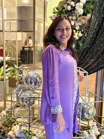 Another look from the 25th anniversary celebration. I love events that are all about celebrating love and togetherness.
