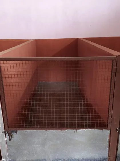 Another angle showing the clean and simple design of our individual kennels. We maintain high standards of hygiene for the health of all our guests.