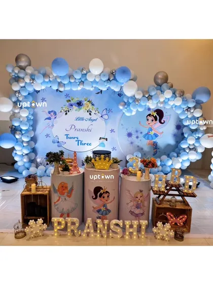 The full setup for the blue fairy party.