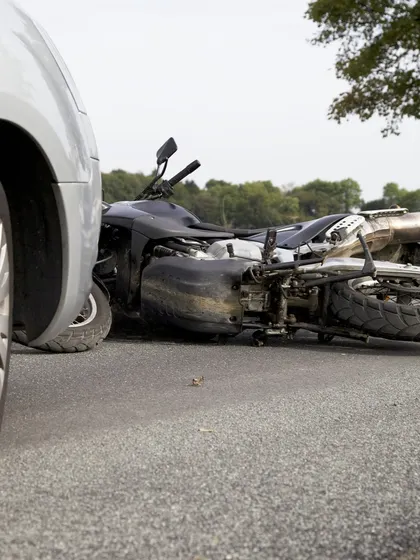 We represent victims of all types of road accidents, including those involving motorcycles and cars. Our goal is to manage the legal complexities of your personal injury claim so you can focus on recovery.