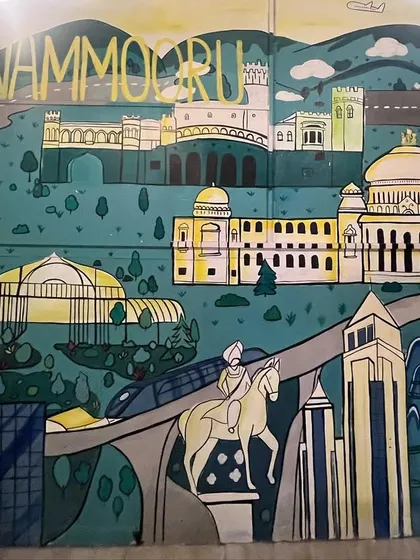 A clearer shot of the Bangalore-themed mural, free from obstructions, highlighting the city's blend of heritage and modernity.