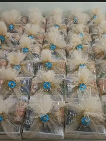 An overhead shot of the wedding favor production line. This demonstrates my ability to handle large, uniform orders while paying attention to every detail.