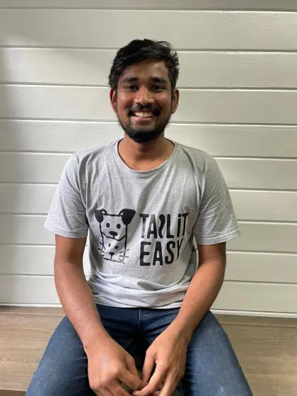 And this is Surya, Justin's grooming partner. As a pet parent himself, he understands the importance of being gentle and patient with every dog he meets.