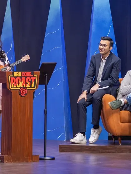 A musical comedy performance during the roast. I adapt to different performance styles to ensure every act is captured authentically.