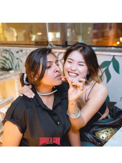 Fun and games at "Sweet & Sour". It's all about creating a playful and interactive party experience.