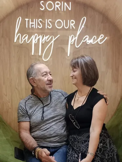 It's a joy to host guests of all ages. This couple visited for a day of pampering and shared this lovely moment together in our lounge area.