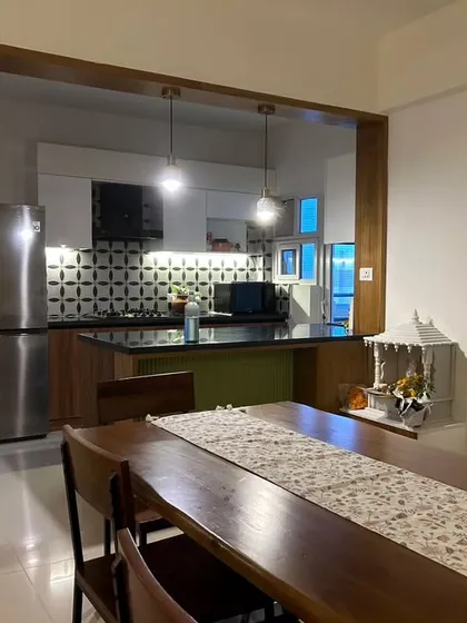 This kitchen is souper cozy! We love the clean lines, retro backsplash, and warm pendant lights. It's the perfect spot to start or end your day.