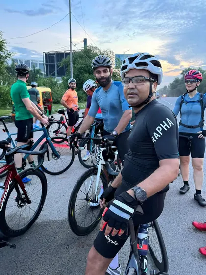 More candid moments from a ride break.
