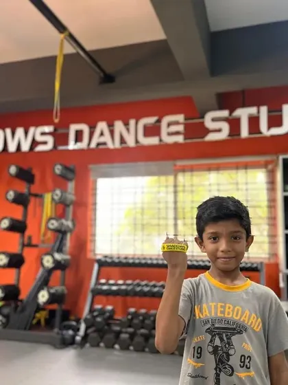 Feezan has earned his yellow band for an amazing performance in the intermediate level. His progress is fantastic.