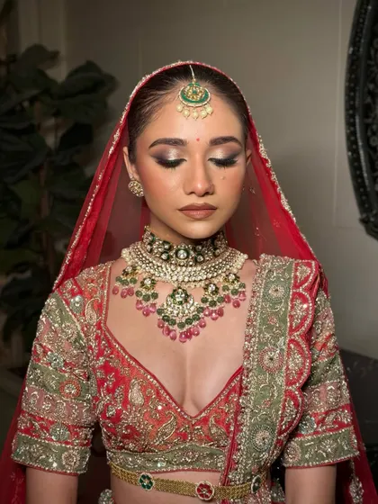 A close up of this timeless bridal look. Notice the soft shimmer on the eyelids and the perfectly blended skin. My goal is to make sure your makeup looks flawless even with your eyes closed.