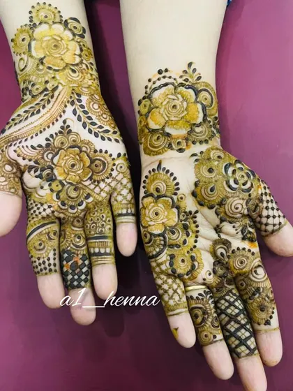 The same bold floral design from a different angle.