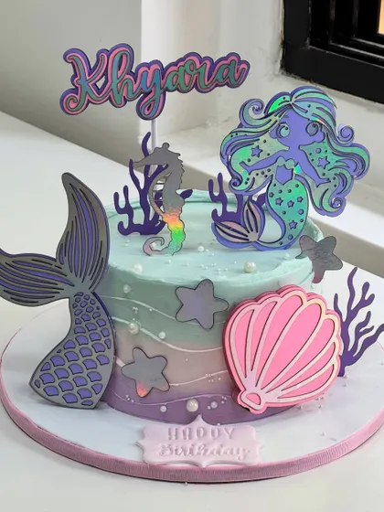 Dive into a magical underwater world with this mermaid-themed cake. The process video shows how I bring the ocean to life with pastel colors, fondant details, and whimsical sea creatures.