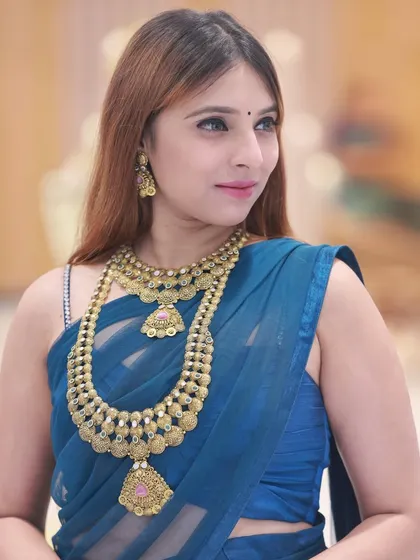 A close-up portrait from our jewellery store collaboration. The soft, ambient lighting of the store creates a natural and flattering look.