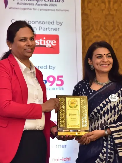 Receiving the "Womenpreneur Achievers Award 2024" on Women's Day. This recognition is a testament to the support from my clients, customers, and fellow women entrepreneurs.