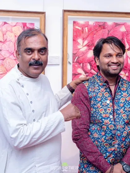 With senior artist Ganesh Doddamani at an exhibition inauguration. It is always an honor to connect with and learn from other inspirational artists.
