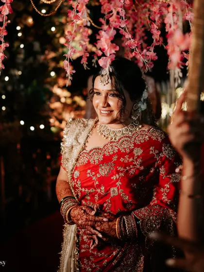 Another beautiful shot of the bride making her entrance.