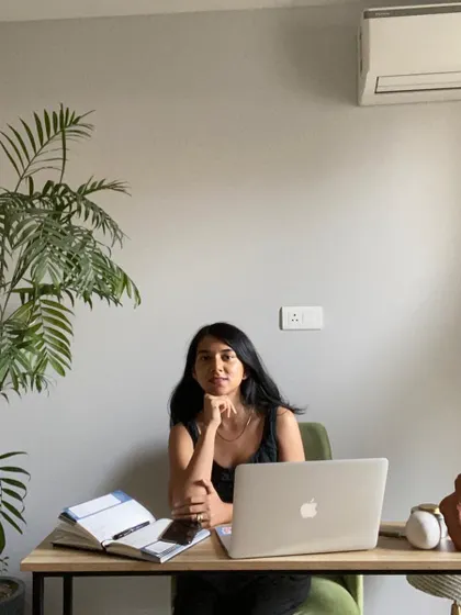 This is Natasha Jha, co-founder and head of our Delhi clinic. She is dedicated to creating personalized nutrition plans that empower clients to take charge of their health.