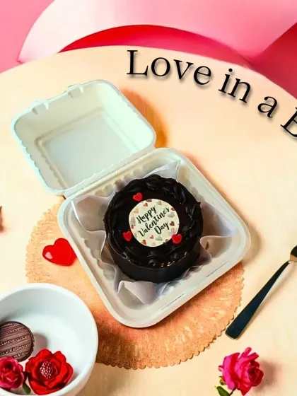 Love in a box! Our chocolate bento cake is a sweet, personal gift for Valentine's Day.
