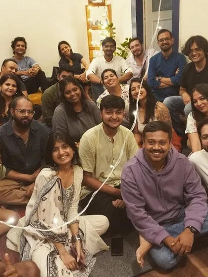 The best part of any gig is the people. A group photo with the wonderful audience after a soulful evening of music and storytelling.