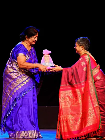 Honoring Guru Vyjayanthi Kashi at Bhanu Priya's recital. It is important to show respect and gratitude to the senior artists who have paved the way for us.