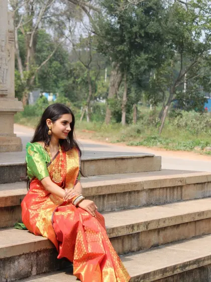 Dear ladies, booking for saree draping and pre-pleating service for any occasion is available. Let me help you get this perfect look.
