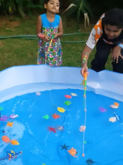 The magnetic fishing game is always a hit with the little ones. I set up a small pool filled with colorful fish, and kids use magnetic rods to try and catch them. It’s a simple, safe, and engaging activity for toddlers and young children at birthday parties.