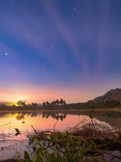 A lucky shot from February 2020 near Bangalore. We stumbled upon this lake before sunrise, and using Photopills, I realized the galaxy was perfectly positioned above the water lilies.