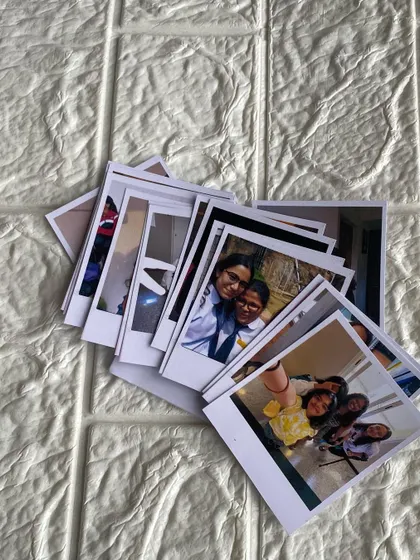 If you prefer a lighter option, I also offer thin Polaroids. They have the same great print quality but are more flexible, ideal for scrapbooking or putting in a letter.