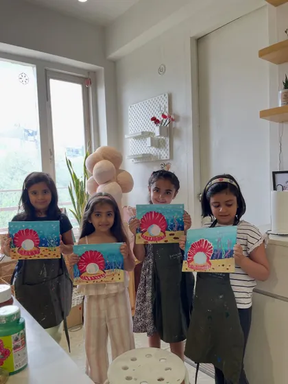These four friends had a fantastic time painting matching seashell canvases. Our group sessions are a great way for kids to create art together in a fun and social setting.